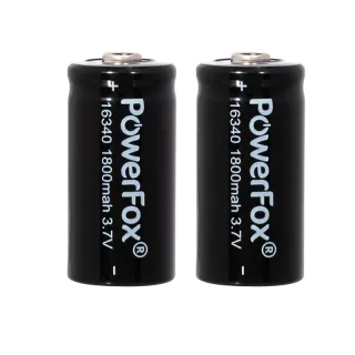 Zwei PowerFox 16340-Akkus für kompakte Laserpointer