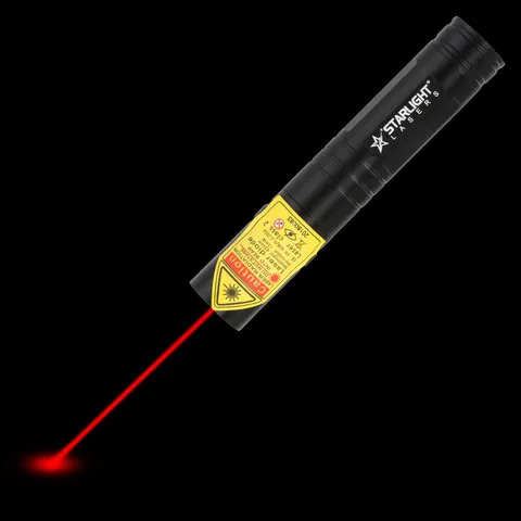 Kompakter roter Laserpointer R2 Pro mit sichtbarem Laserstrahl im Dunkeln